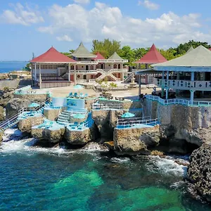 https://kaisers-hotel.comcaribbean.com