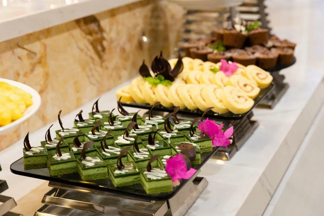 Aston Nha Trang City Hotel